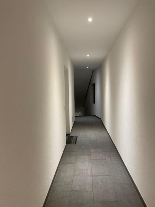 Proche Lausanne: Studio Bien Equipe Apartment Prilly Exterior photo
